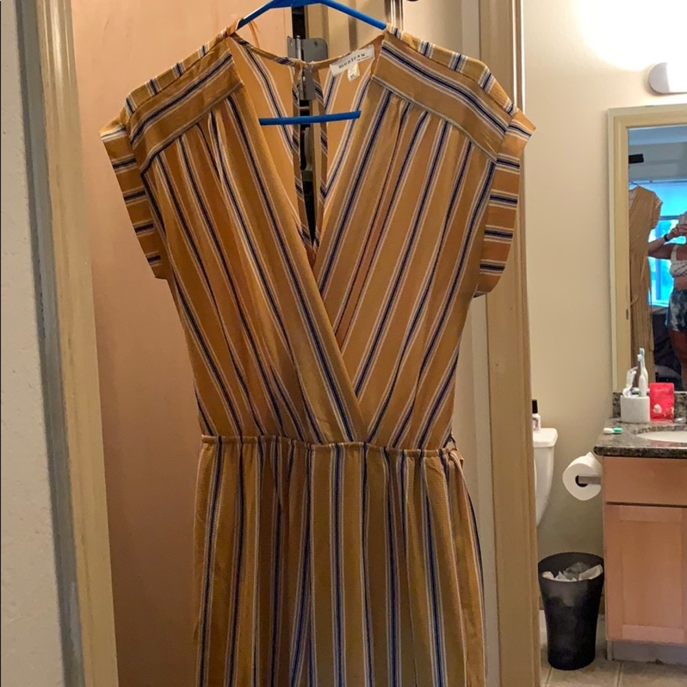 Yellow jumpsuit Monteau size M
